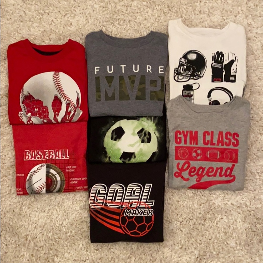 Boys T-shirt lot. Size 6-7.